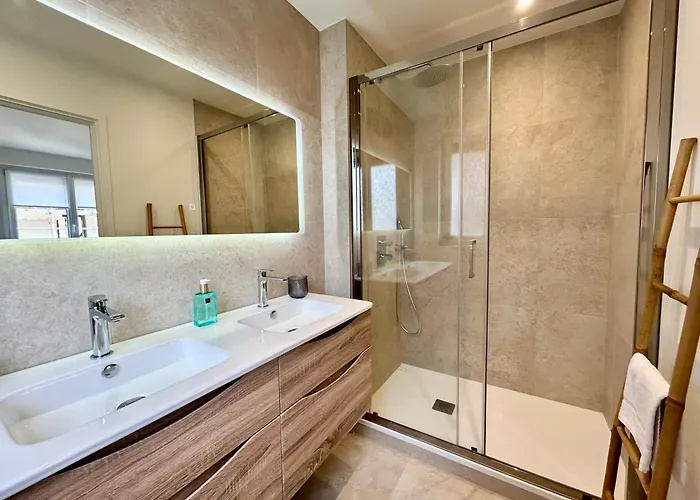 Le Merveilleux - - Centre-ville *